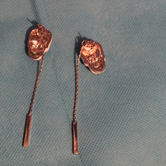 💕$15 SALE Betsey Johnson Bling Skulls - Picture 3 of 6